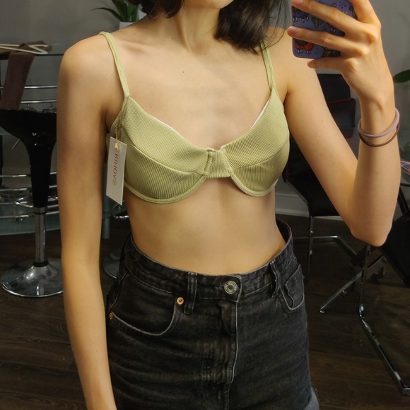 NWT Rihoas Light Green V Neck Knot Back Bikini Set - Picture 4 of 9